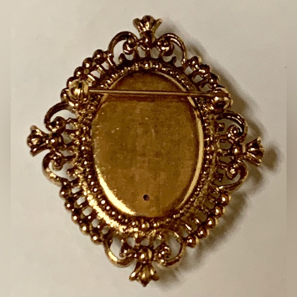 Mid Century Vintage Gold Tone Victorian Style Cameo Pinback Brooch Button - Picture 11 of 15